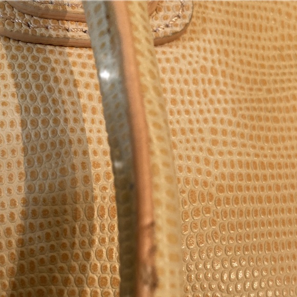 Casual Corner Embossed Vintage Leather Small Satchel - Picture 9 of 10